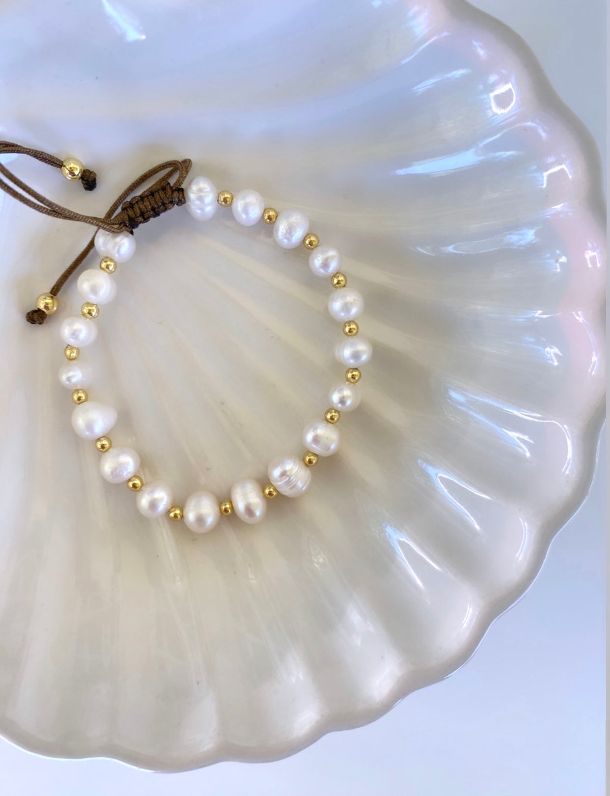 GOLDIE PEARL BRACELET