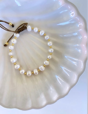 GOLDIE PEARL BRACELET